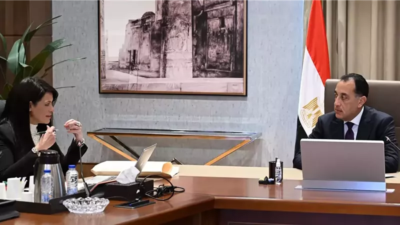 رئيس الوزراء:صياغة السردية الوطنية في شكل برنامج عملي قابل للتنفيذ