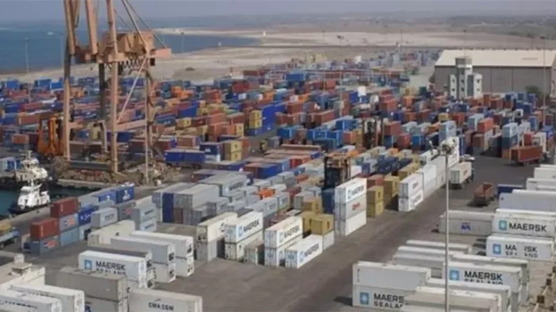 رئيس الوزراء يتفقد بعد قليل بدء التشغيل التجريبى لمحطة البحر الأحمر للحاويات