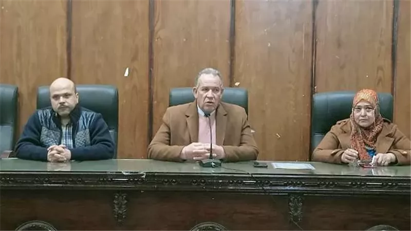 مدير تعليم أسيوط: انضباط اللجان والشهادة الإعدادية بلا غش