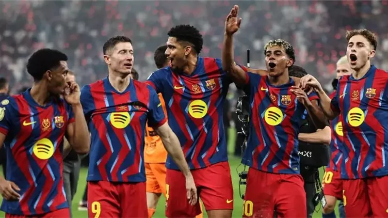 تشكيل برشلونة لمواجهة راسينج سانتاندير بكأس ملك إسبانيا