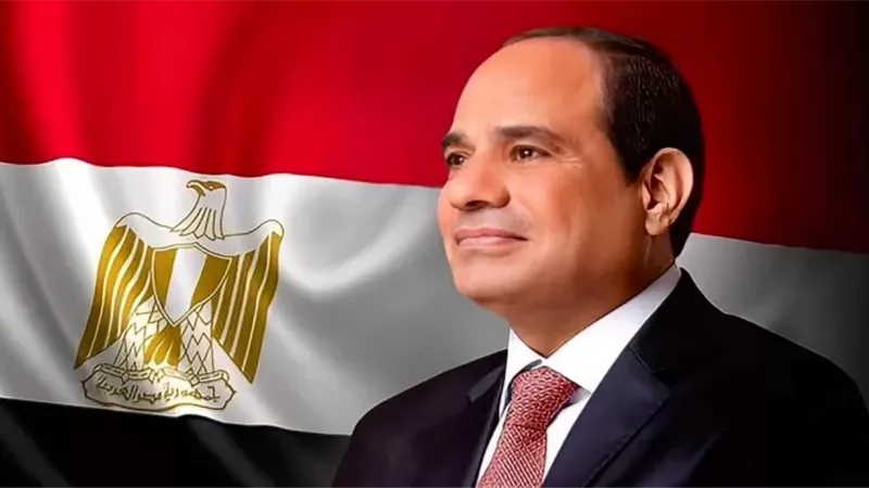 الرئيس السيسي يفتتح مسجد العزيز الحكيم بالمقطم ويؤدي صلاة الفجر
