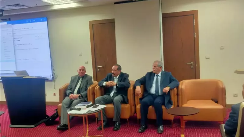 لجنة تقييم المعاهد العليا الخاصة تناقش تطوير التعليم التجاري