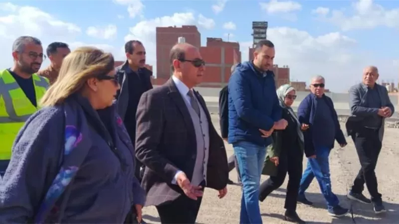 رئيس الجهاز المركزي للتعمير في جولة مفاجئة بمحاور الجيزة