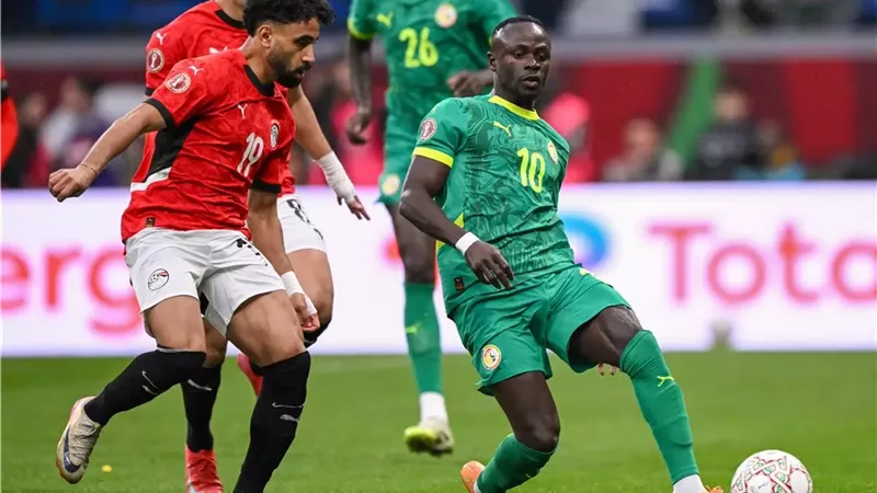 خبير تحكيمي: عندي تحفظ على قرار الحكم في هدف السنغال