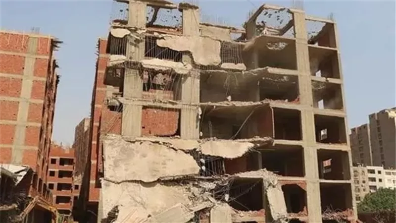 عقوبة البناء بدون ترخيص.. تعرف عليها