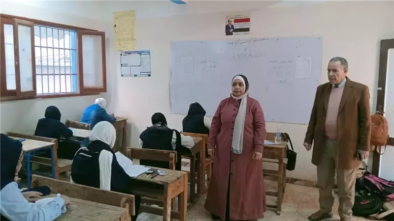 محافظ أسيوط يؤكد انتظام امتحانات الشهادة الإعدادية