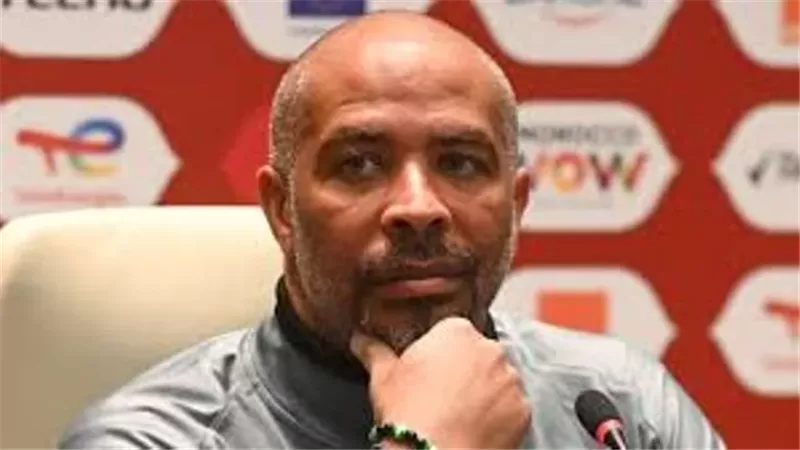 مدرب نيجيريا يشتكي من الإرهاق قبل مواجهة مصر