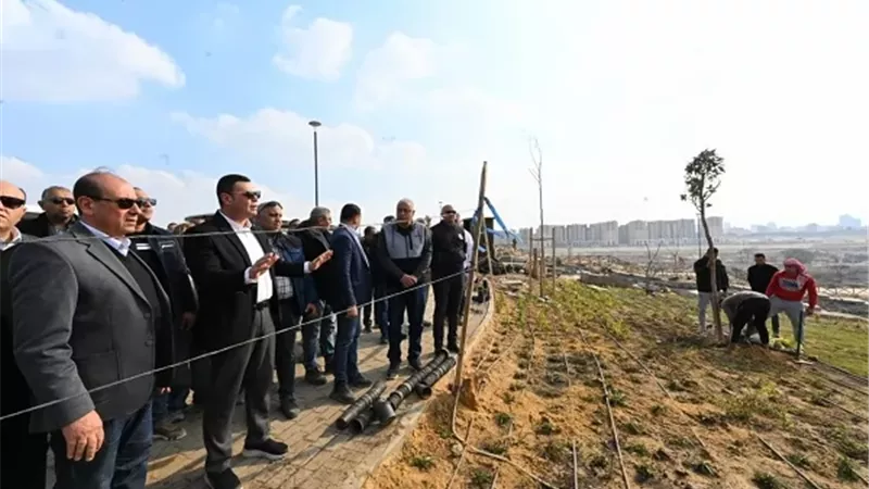 جولة ميدانية لوزير الإسكان ومحافظ القاهرة في تلال الفسطاط