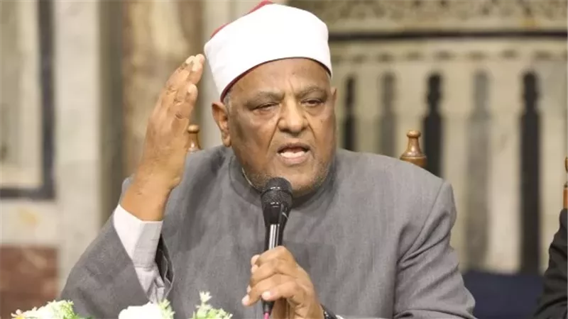 د. عباس شومان: أصوات شاذه ومتطرفة لبث الفتنه بين السنة والشيعة