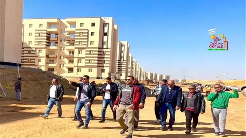 رئيس جهاز حدائق العاصمة يتابع مشروعات الطرق والمرافق