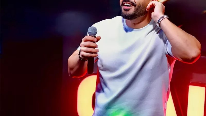 جوزيف عطيّة يتألق في حفل كامل العدد بالزمالك