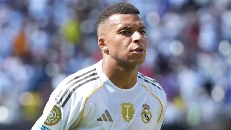 ريال مدريد يتخطى ليفانتي بهدفين دون رد في الليجا