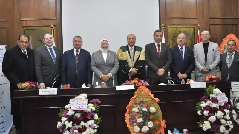 حصول رئيس مدينة بلبيس على الدكتوراة في إدارة الأعمال