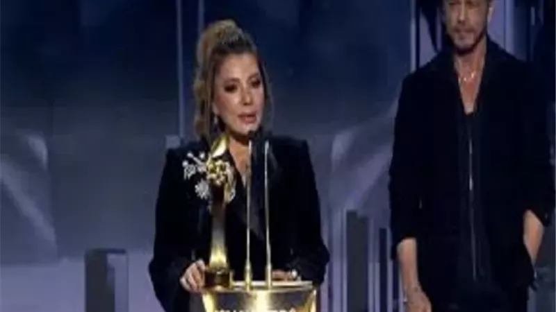 أصالة عن تكريمها فى joy award: 