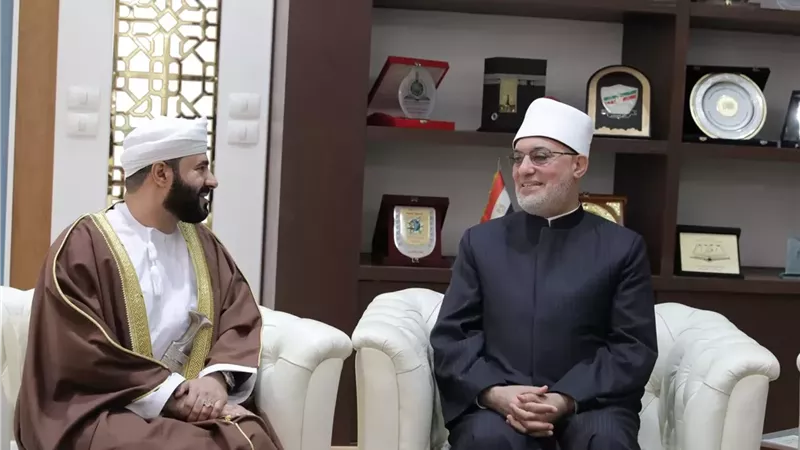 المفتي يستقبل وزير أوقاف عمان والوفد المرافق له لتعزيز التعاون
