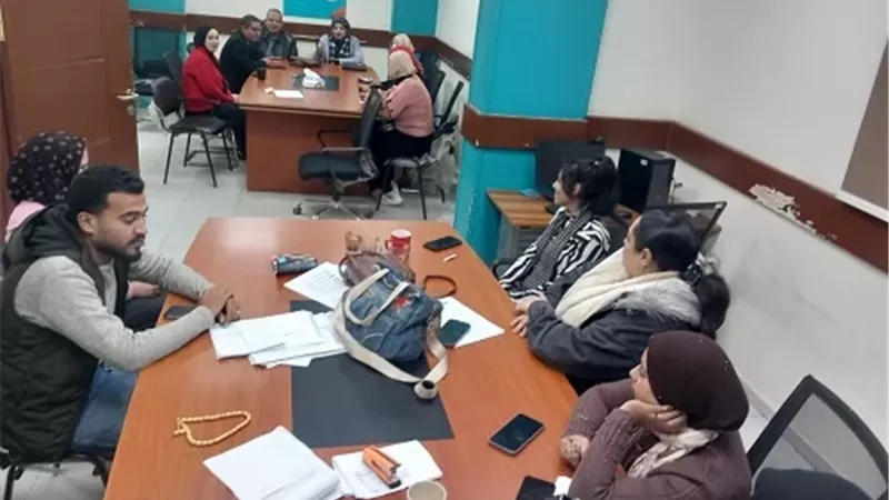محافظ أسيوط: قانون العمل الجديد يعزز حماية المرأة العاملة