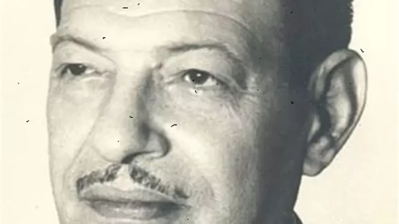 الضاحك الباكى نجيب الريحانى ..كان عاشقاً للنساء وتزوج 5 مرات