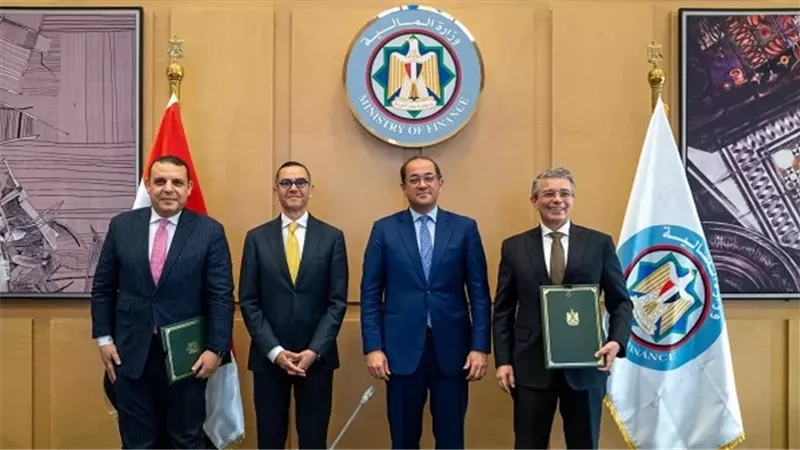 وزيرا المالية والاستثمار يشهدان توقيع بروتوكول تعاون بين «الجمارك» و«التمثيل التجارى المصرى»