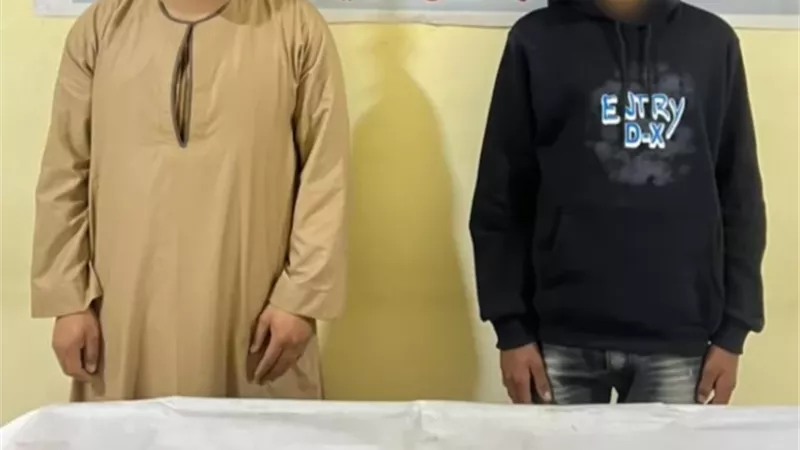 ضبط شخصين تخصصا فى النصب على المواطنين بالمنيا