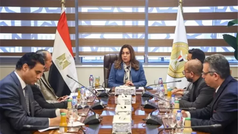 تطوير مدينة رشيد | وزيرة التنمية المحلية تناقش رؤية تنموية شاملة