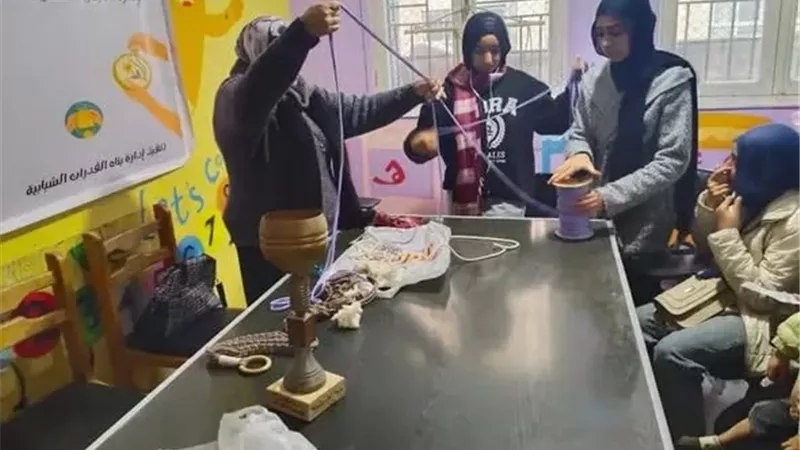 دورات تدريبية حرفية لشباب الإسماعيلية..صور