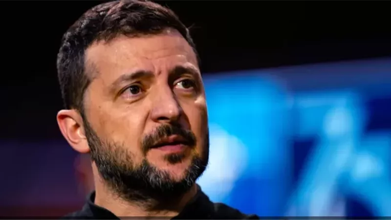 أوكرانيا تطلق منظومة دفاع جديدة وتحذر من ضربة روسية