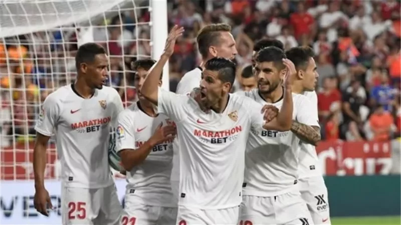 الدوري الإسباني .. التعادل الإيجابي مواجهة إلتشي وإشبيلية