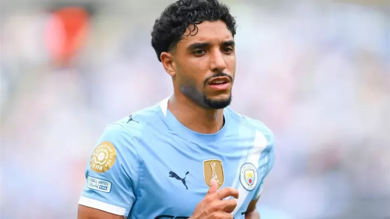 عمر مرموش يقود هجوم مانشستر سيتي امام بودو جليمت بدوري الابطال