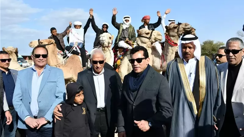 وزير الشباب يشهد ختام مهرجان سباقات الهجن بالعريش
