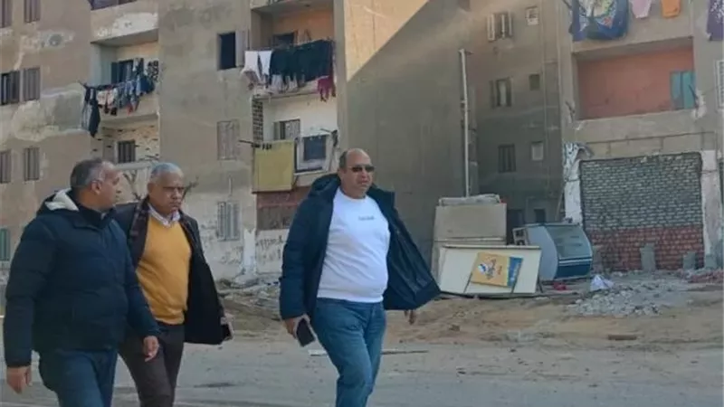 أمين يكشف تفاصيل غلق جهاز مدينة بدر 35 محلا واسترداد 7 شقق..فيديو