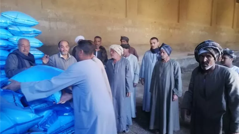 الزراعة تشدد الرقابة على صرف الأسمدة المدعمة في المحافظات