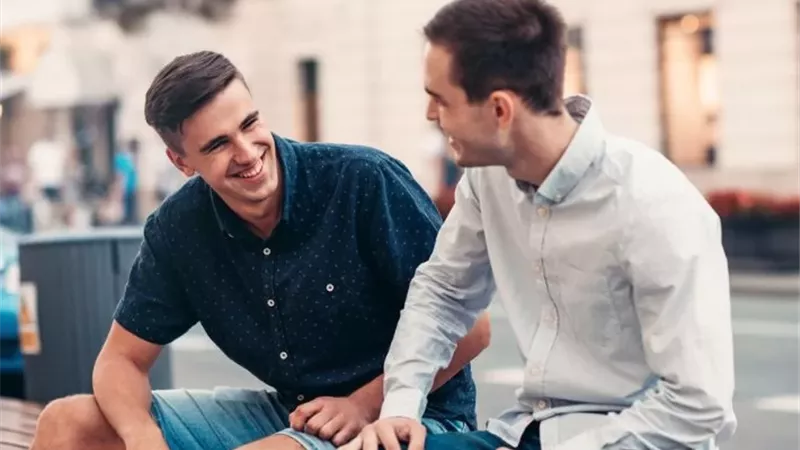 اختيار الصديق في ضوء التعاليم الإسلامية