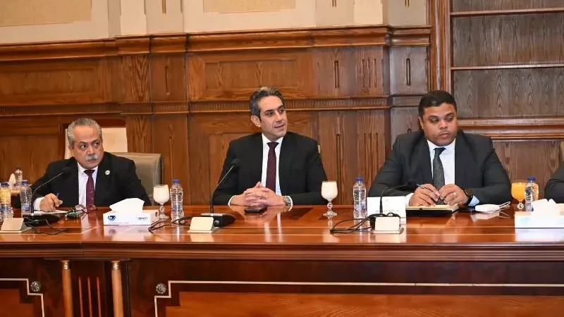 وكيل ثقافة الشيوخ يطالب بسكن للمتضررين من قانون الإيجار القديم