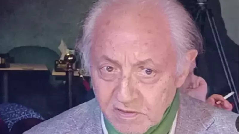 بعد خضوعه عملية بالمخ.. تطورات الحالة الصحية لـ عبد العزيز مخيون
