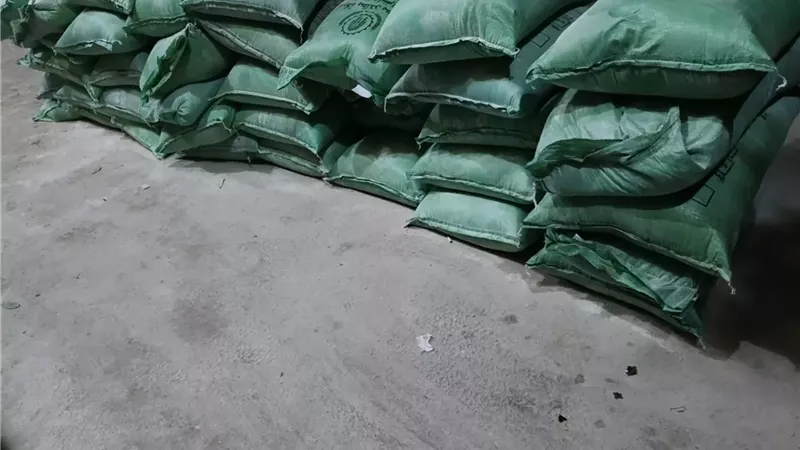ضبط طن دقيق بلد مدعم قبل تهريبه للسوق السوداء بإسنا جنوب الأقصر