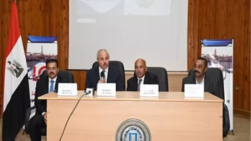 جامعة قناة السويس تطلق معسكر