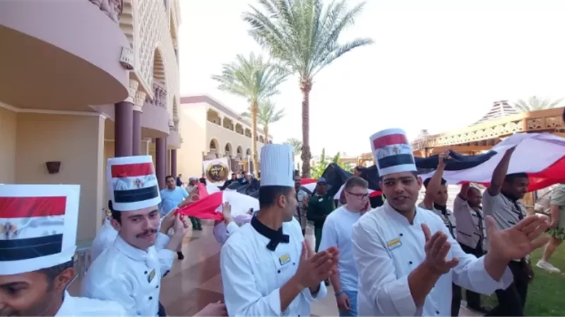 فنادق الغردقة تحتفل بعيد الشرطة وسط حضور من سياح العالم .