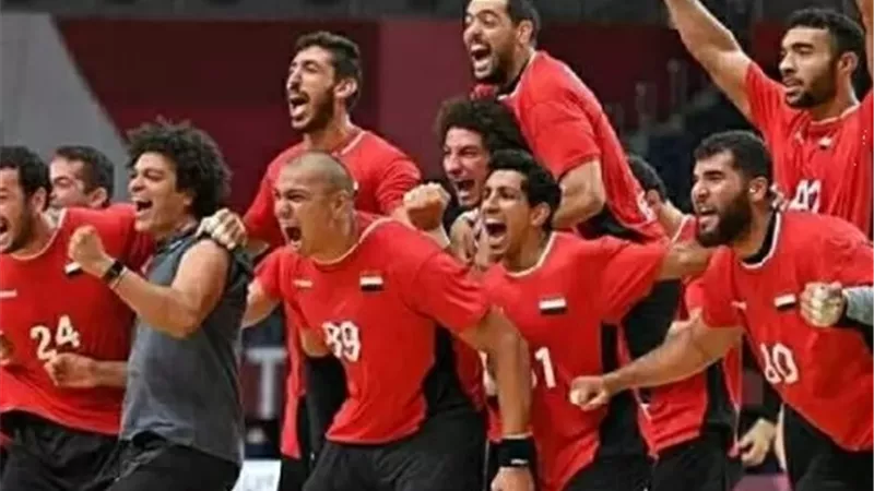 منتخب مصر يكتسح الجزائر ويقترب من نصف نهائي أمم أفريقيا لليد