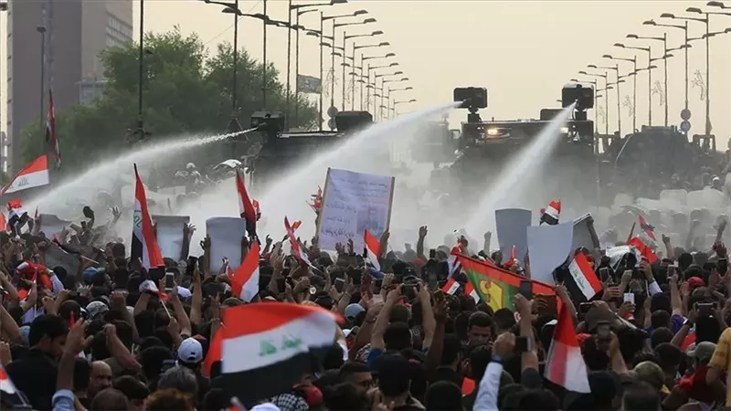 احتجاجات واسعة داخل الجامعات العراقية
