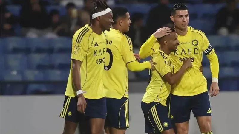 رونالدو يقود تشكيل النصر لمواجهة التعاون بالدوري السعودي