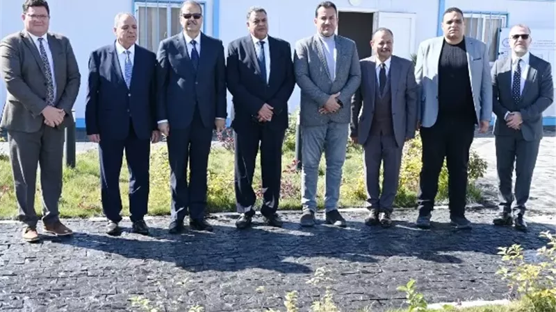 بيان مهم من رئيس جهاز العاشر من رمضان للمستثمرين فى ملف الكهرباء.. صور