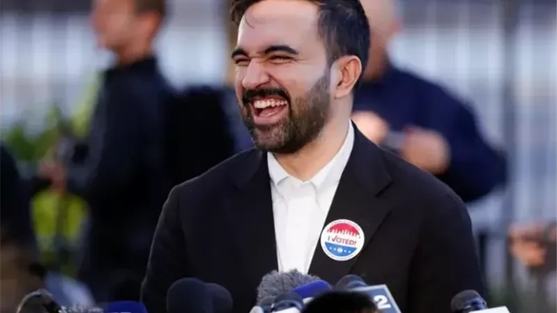 عمدة نيويورك: أتواصل مع ترامب هاتفياً لخدمة مصالح المدينة