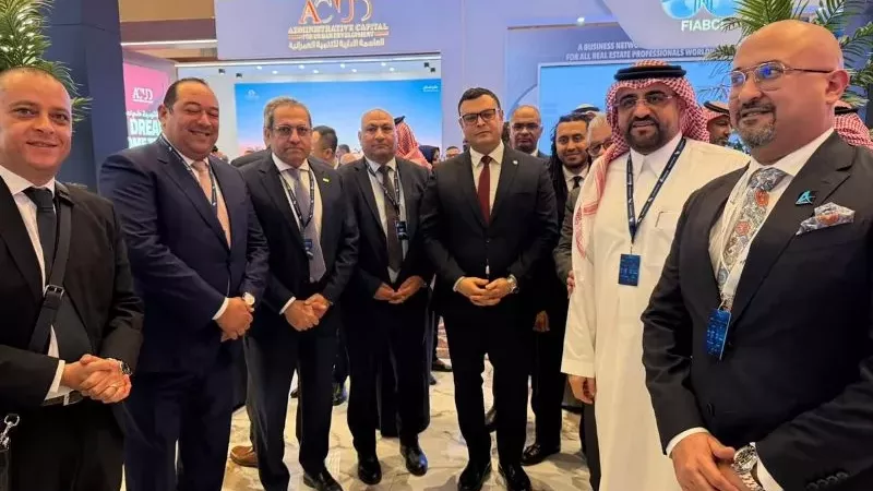 وزير الإسكان يستعرض رؤية التنمية العمرانية في منتدى مستقبل العقار