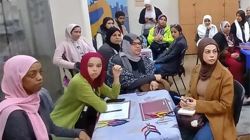 «100 للعالمية».. مبادرة مجانية لتدريب الشباب على تشكيل المعادن