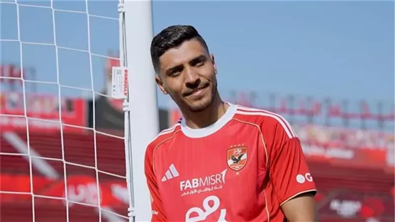حقيقة رحيل محمد شريف خلال يناير الجاري.. وليد صلاح الدين يوضح
