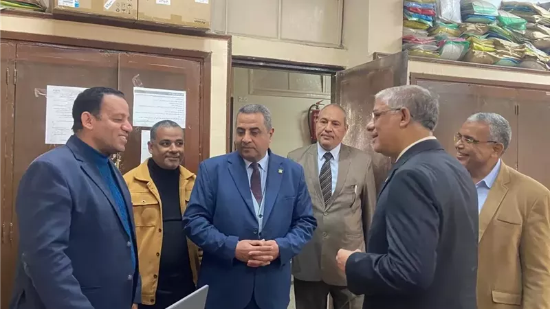 وكيل تعليم قنا الجديد: نعمل بروح الفريق الواحد للارتقاء بالمنظومة