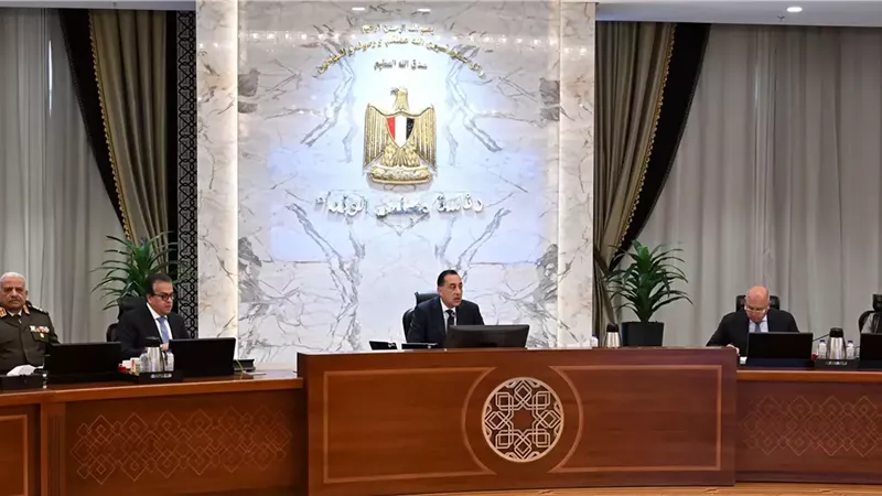 مدبولي: الجولات التفقدية بالمستشفيات هدفها تطوير المنظومة الصحية
