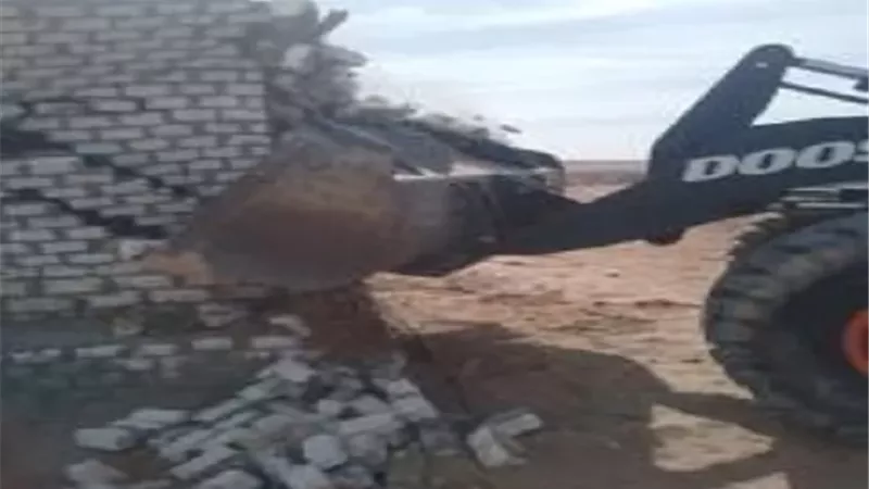 استرداد ٤٨٥.٥ فدان فى حملات إزالة تعديات بأرمنت جنوب غرب الأقصر