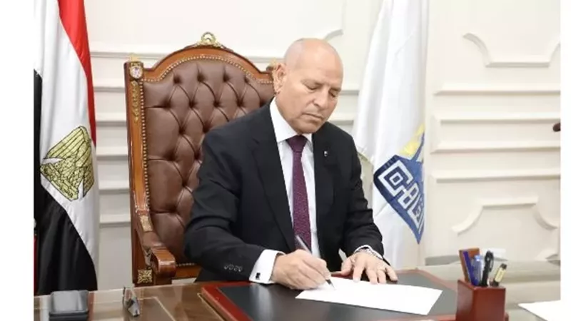 محافظ القاهرة يعتمد نتيجة الفصل الدراسى الأول للشهادة الإعدادية