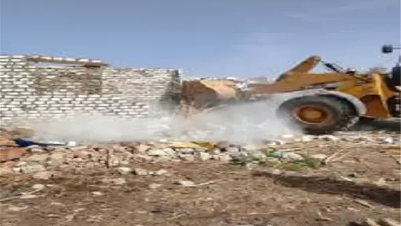 إزالة ١٩ حالة تعدٍ على الأراضي الزراعية بنجع حمادي